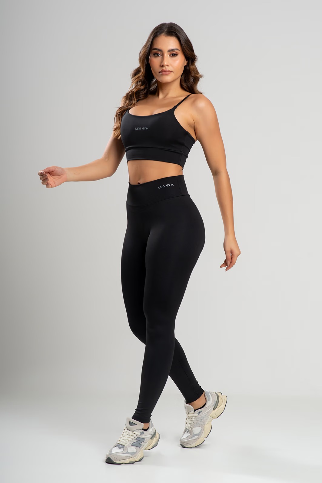 imageye___-_imgi_4_conjunto-feminino-fitness-legging-e-top-preto-large-4 Conjunto Feminino Fitness Legging e Top Preto - Image 1