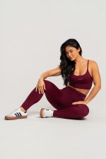 Conjunto Feminino Fitness Legging e Top Bordô - Image 6